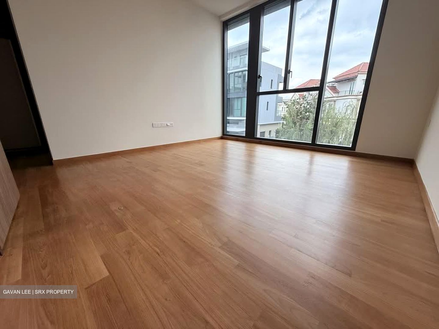 Belgravia Ace (D28), Terrace #582281591